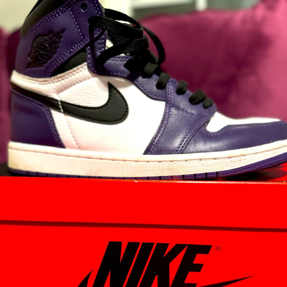 👟✨ **Men's Jordan 1 Retro High OG Court Purple - Court-Ready Style! 🏀✨**